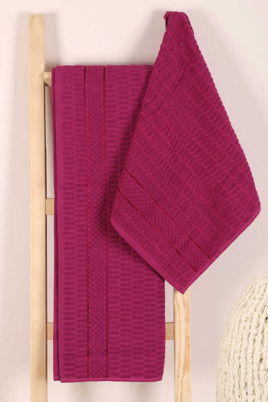 2 Piece Bath Towel Set 100% Cotton Stick Pattern Cherry